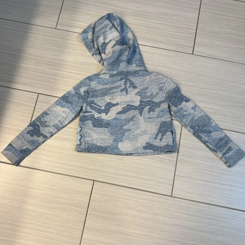 Girls Blue Camouflage Hoodie with Lace-Up Sides by Justice size 6